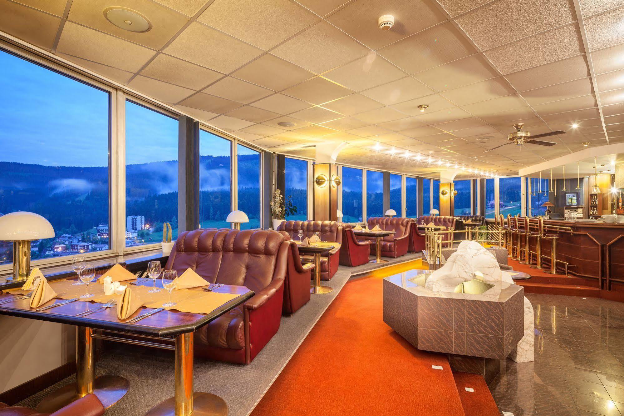 Horizont 4* Pec pod Snezkou